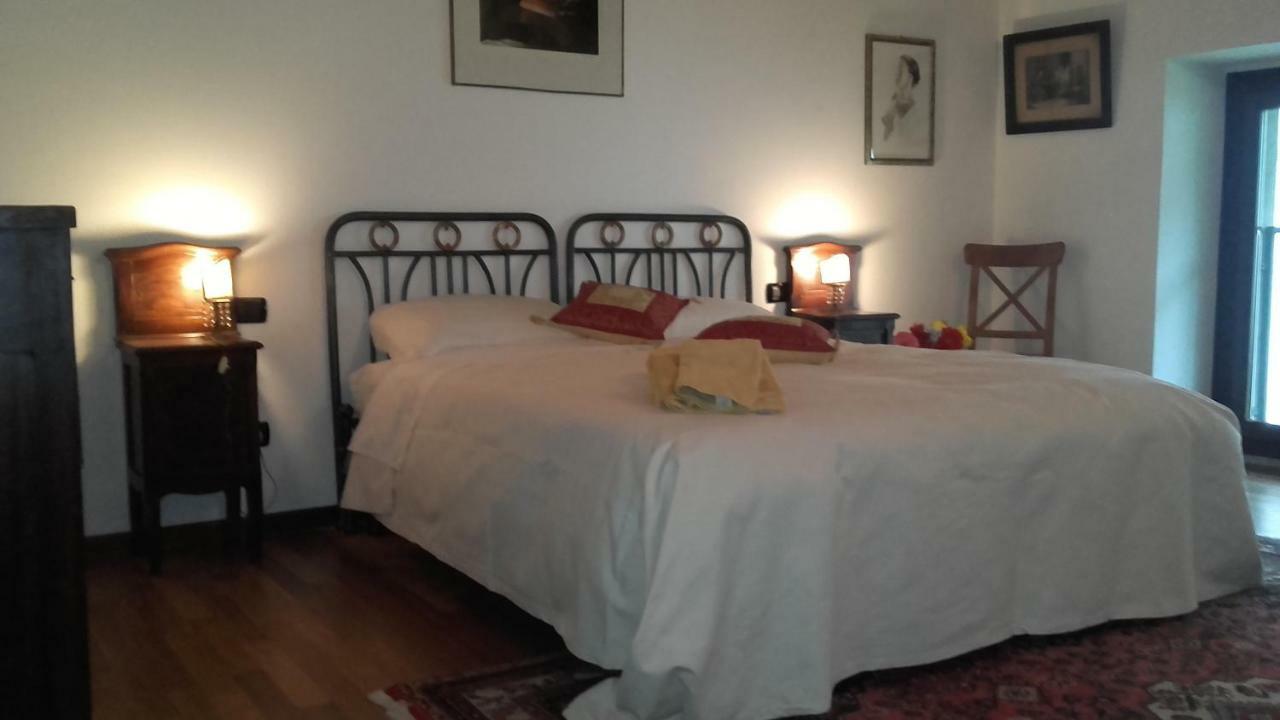 Cascina Cologna Bed & Breakfast Galbiate Eksteriør bilde